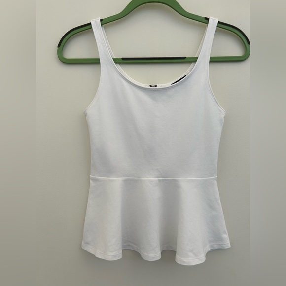 Express Brand- White Fitted Tank Top With Ruffled Bottom- Size: Small - EUC - Picture 1 of 7